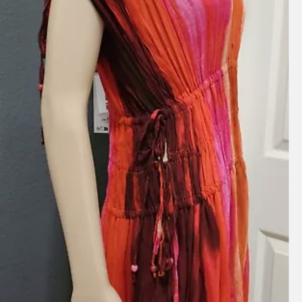 Dress - Picture 5 of 6